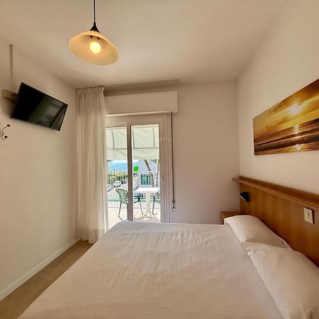 Hotel Palme Park & Beach Included Lido di Jesolo Bagian luar foto