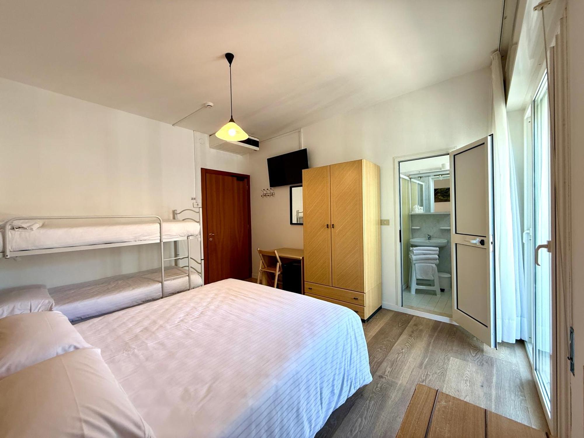 Hotel Palme Park & Beach Included Lido di Jesolo Bagian luar foto