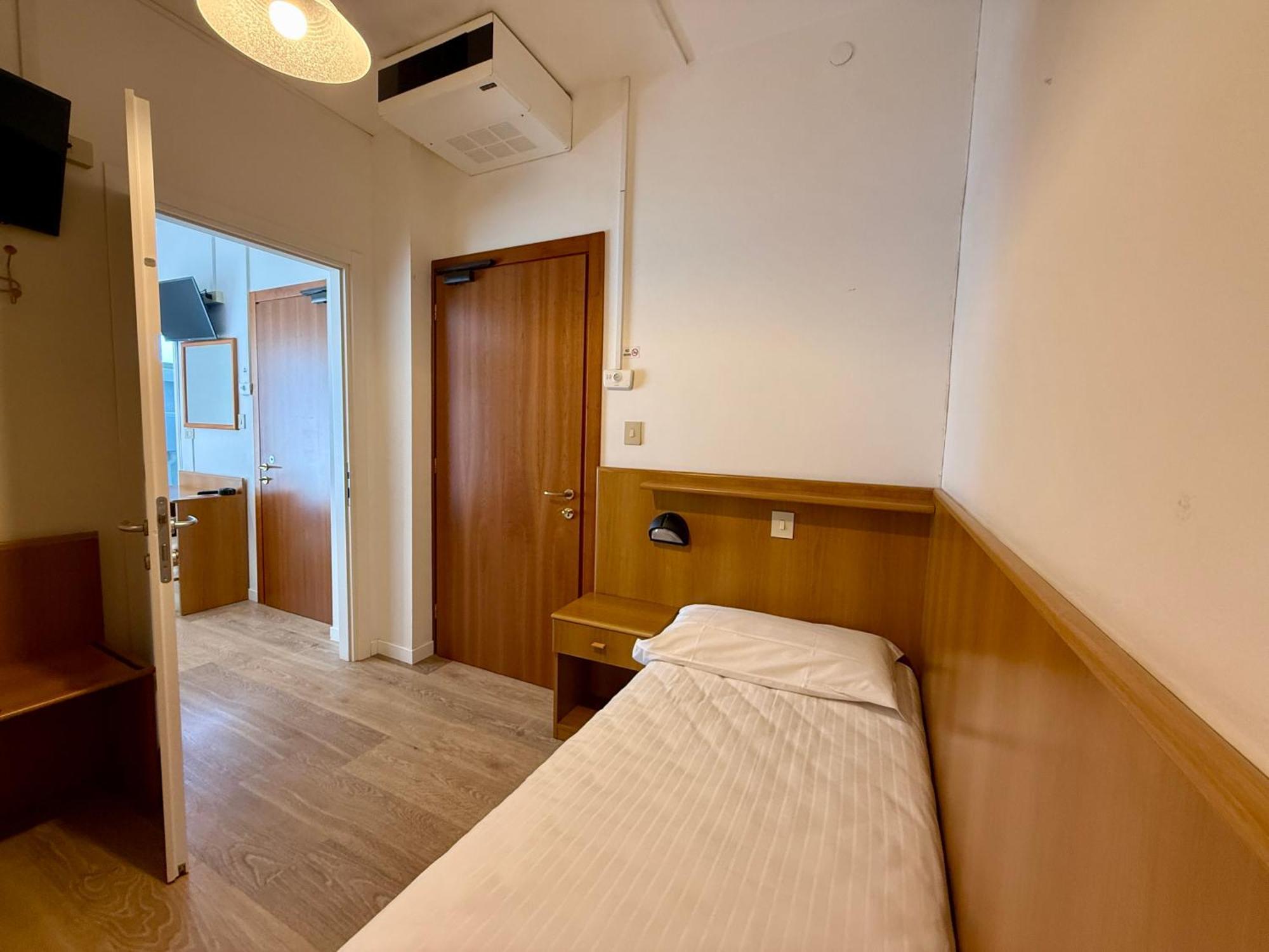 Hotel Palme Park & Beach Included Lido di Jesolo Bagian luar foto